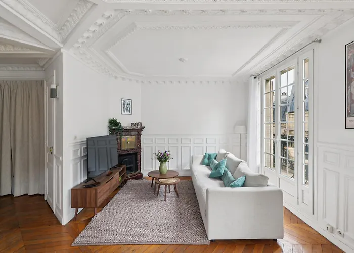 Haussmannian And - Montmartre And Sacre-coeur * Paříž